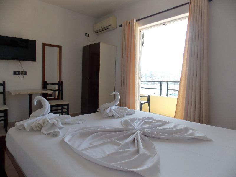 Hotel Real Sarandë Exteriér fotografie